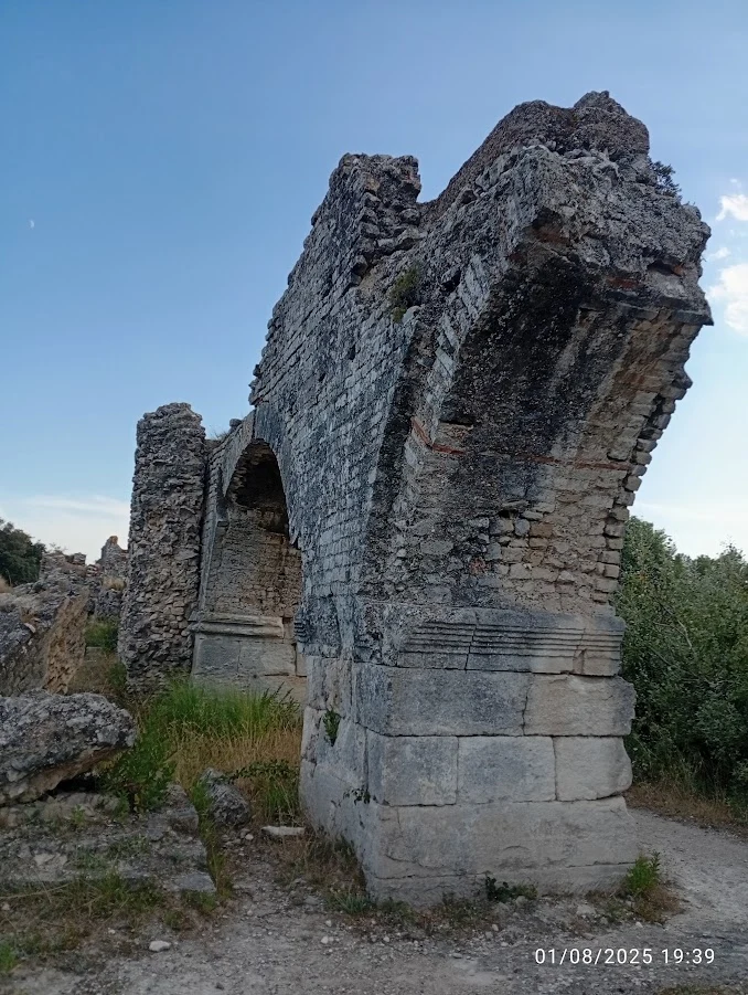 Vue du site Les moulins de Barbegal